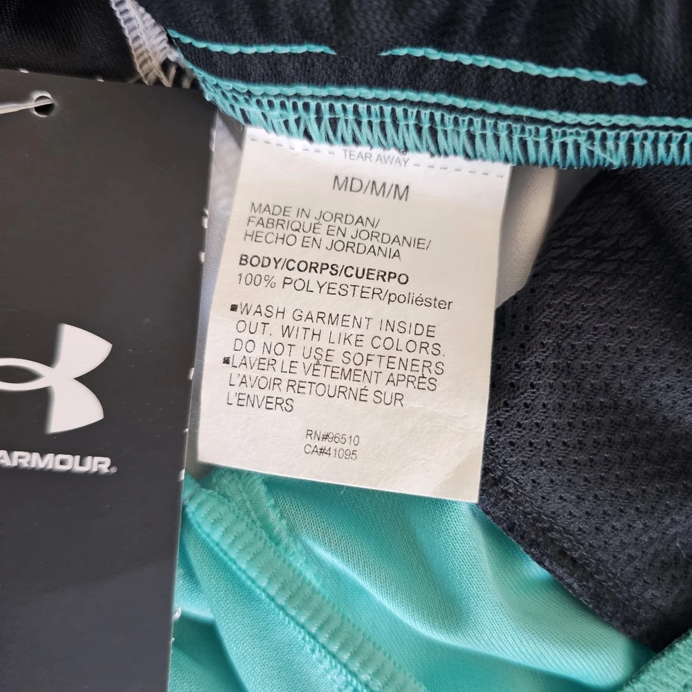 NWT UNDER ARMOUR WOMEN'S BASELINE 6